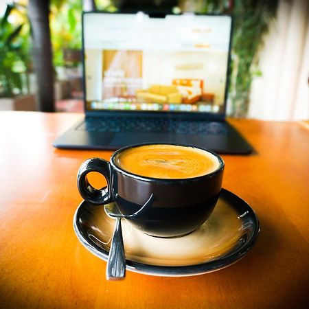 Le Kree Downtown Hotel Phnom Penh Bagian luar foto