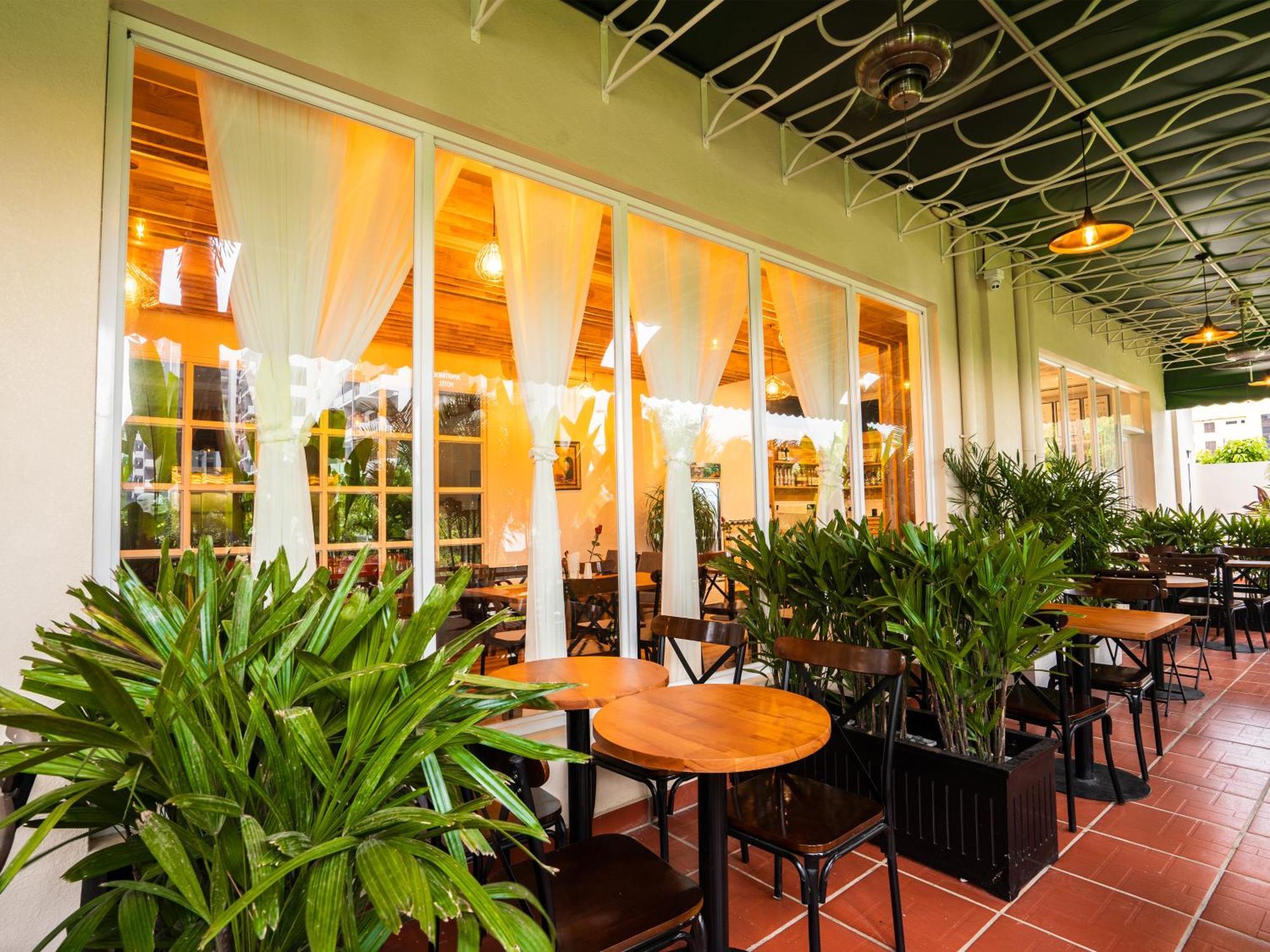 Le Kree Downtown Hotel Phnom Penh Bagian luar foto