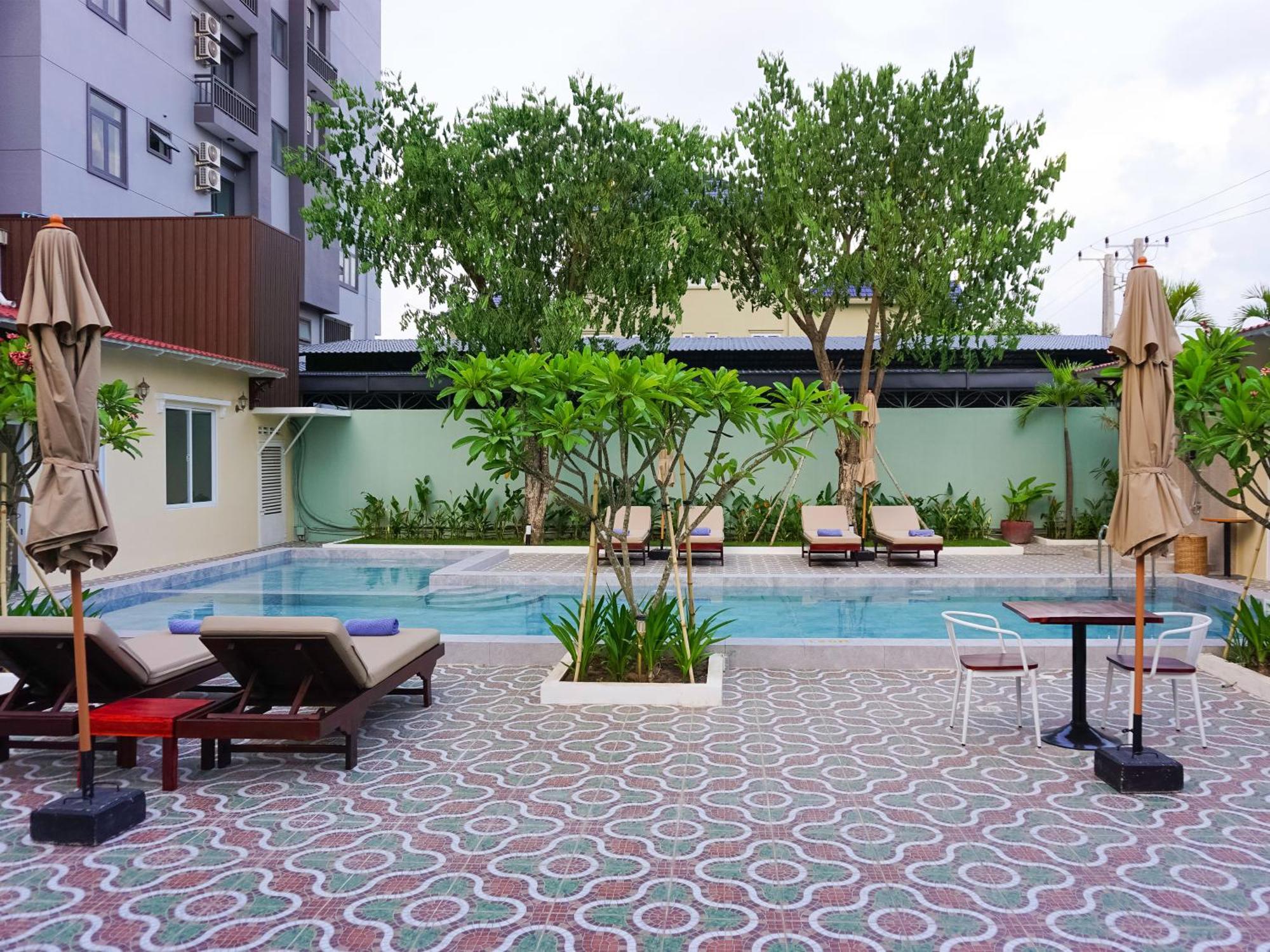 Le Kree Downtown Hotel Phnom Penh Bagian luar foto